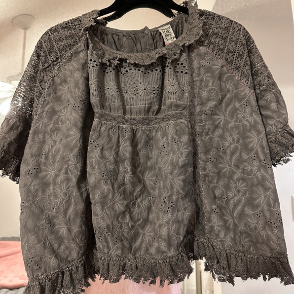 Magnolia Pearl Tops - Lace Work Gabriella Blouse